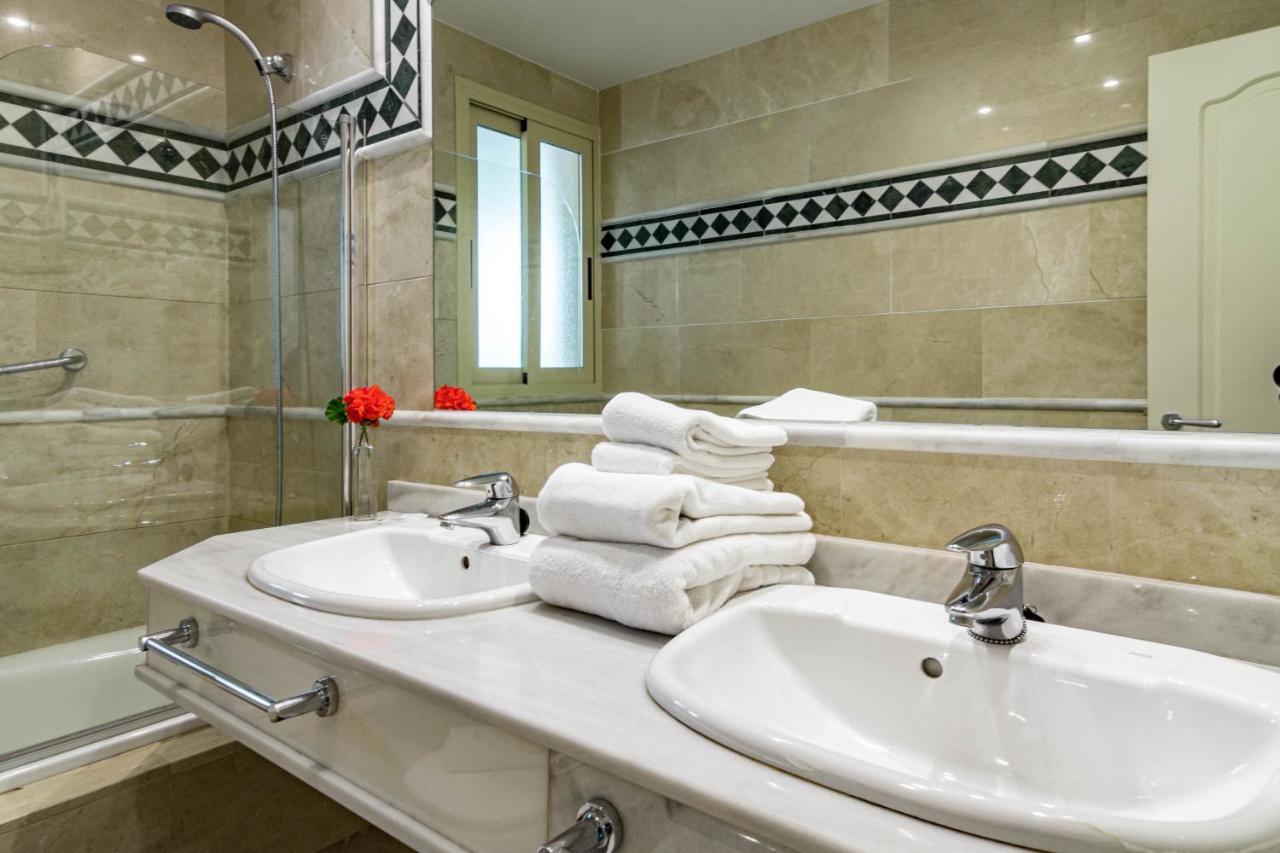 Fa- Luxury 2 Bedroom Apt Fuente Aloha 马尔韦利亚 外观 照片